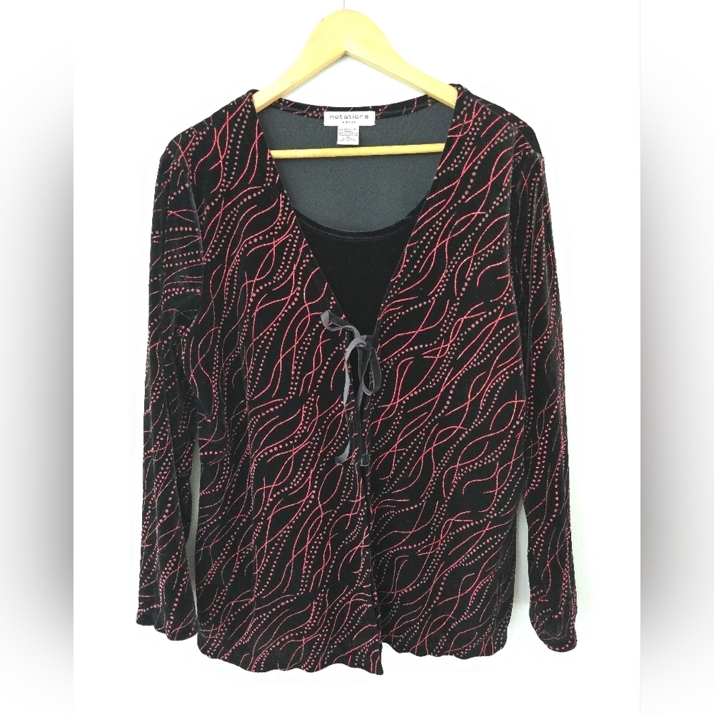 Women's Size 1X Black Velvet Red Glitter Layered Top Travel Holiday Romantic